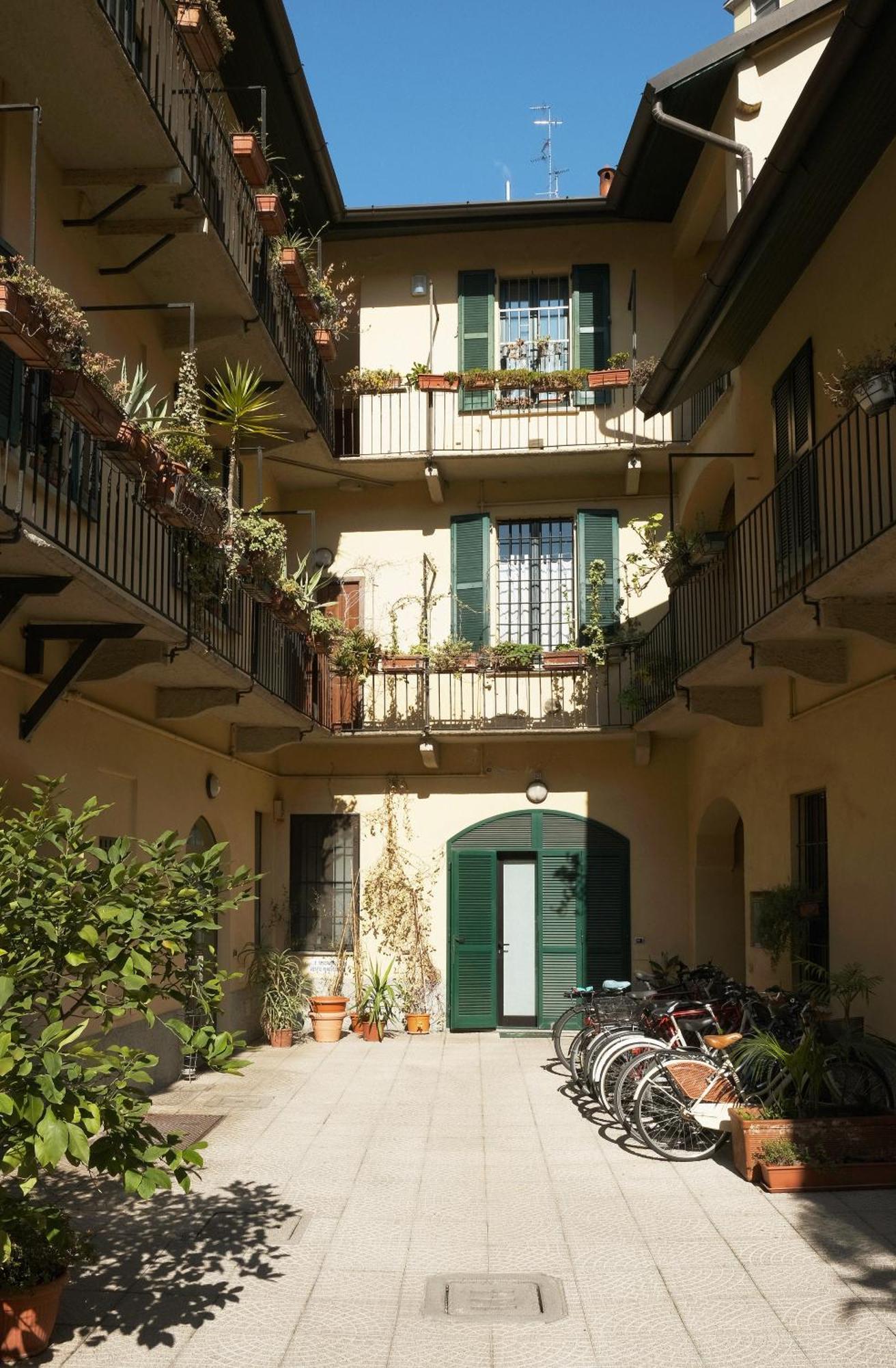 Comecasa Bright Terraced Apartment In Porta Romana Vicino Clinica Mangiagalli Milaan Buitenkant foto